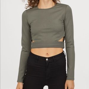 Short jersey top in khaki green